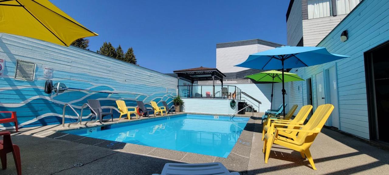 The Cedars Inn Hotel & Convention Centre Gibsons Luaran gambar
