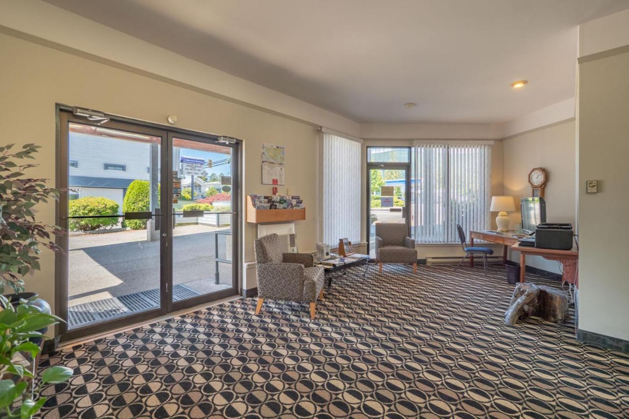 The Cedars Inn Hotel & Convention Centre Gibsons Luaran gambar